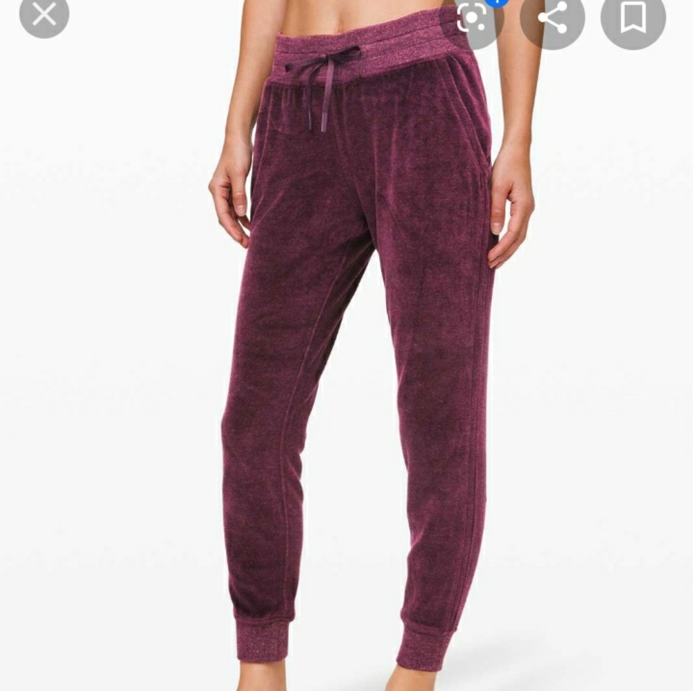 Lululemon Warm Down Jogger *Velour